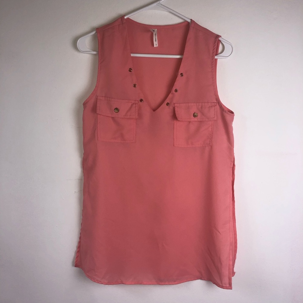 Live 4 truth sleeveless top size small.